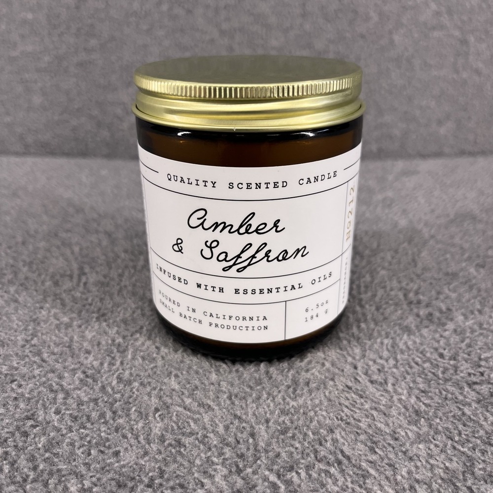Leoben Company Candle No. 212‎ Amber & Saffron w essential oil 6.5 oz